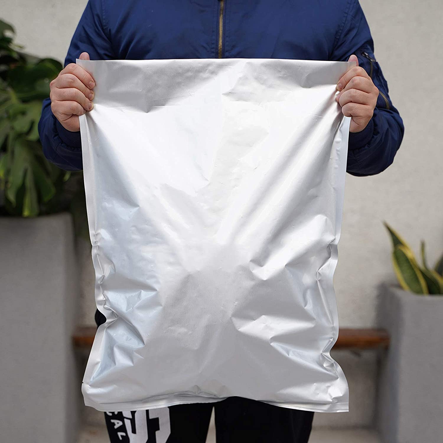 Food Storage In Mylar Bags - Sacs en Mylar de 5 gallons,