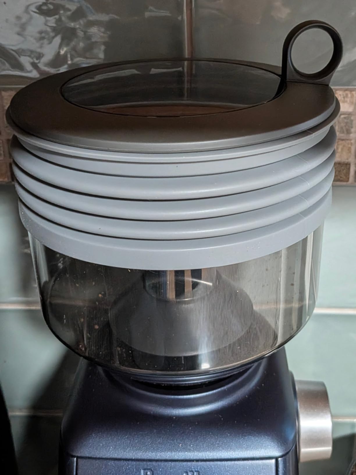 Soufflet en silicone et trémie - Breville Espresso Barista Express avis et prix